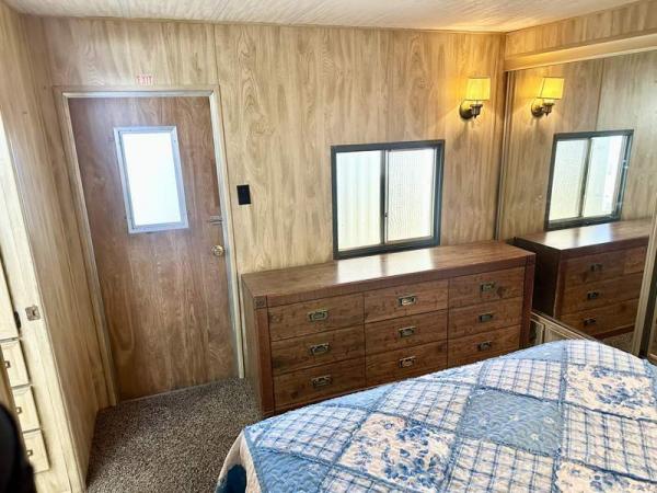 1980 ROYA Manufactured Home