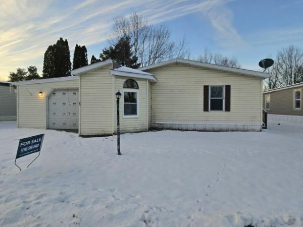 Photo 1 of 2 of home located at 44 West Canyon Drive Hamburg, NY 14075