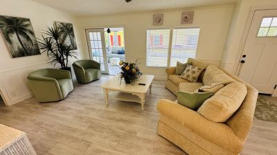 Photo 2 of 16 of home located at 8879 W Forest View Drive Homosassa, FL 34448