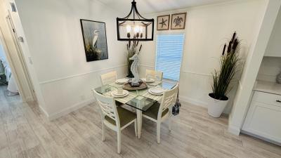 Photo 3 of 16 of home located at 8879 W Forest View Drive Homosassa, FL 34448