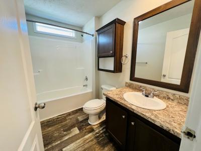 Photo 4 of 8 of home located at 4236 Wellington Jackson, MI 49201