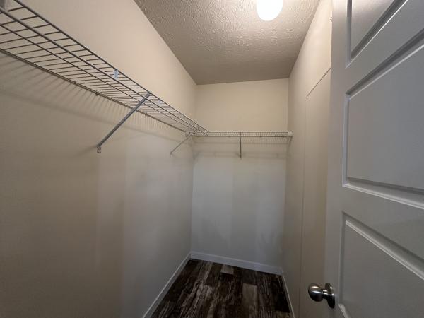 2018 Clayton 81ISH28523 Mobile Home