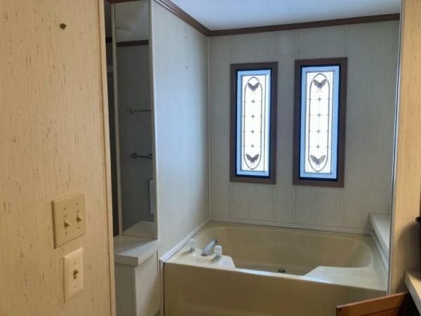 1989 Schult Cedar Knoll Manufactured Home