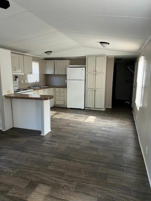 Photo 1 of 2 of home located at 9401 Wilson Blvd Lot #383 Columbia, SC 29203