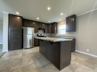 2020 Champion RA2856205 Mobile Home