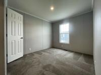 2020 Champion RA2856205 Mobile Home