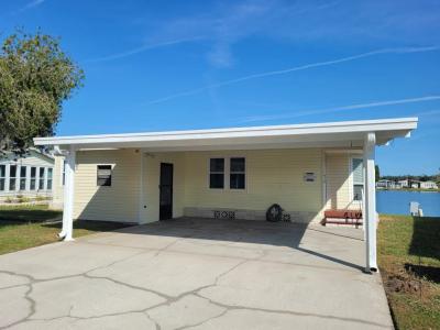 Mobile Home at 41074 Bream Cir Zephyrhills, FL 33540