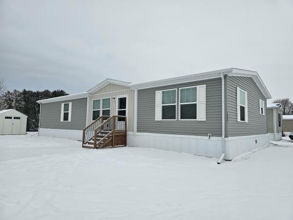 2023 Clayton 81TMP28604B Mobile Home