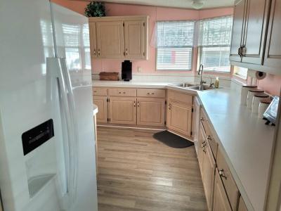 Photo 4 of 20 of home located at 5945 Benz Pl Zephyrhills, FL 33540