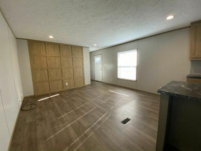 Photo 5 of 18 of home located at 7333 Pine Forest Rd #171 Pensacola, FL 32526