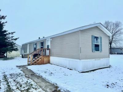 Mobile Home at 29229 Hazelwood Flat Rock, MI 48134