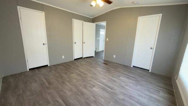 2004 Fleetwood Festival Mobile Home