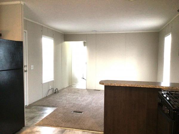 2018 Champion RA1456202 Mobile Home