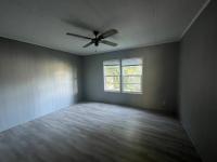 1982 SCHU HS Mobile Home