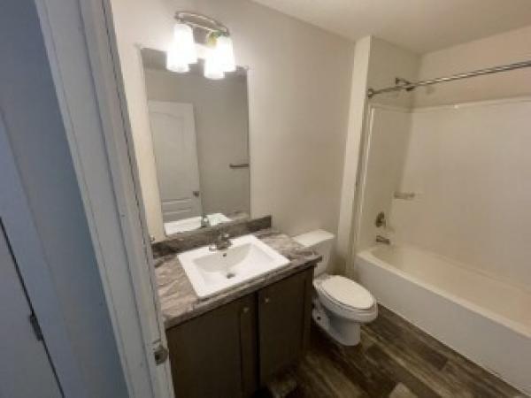 2021 Clayton - Middlebury Mobile Home For Sale