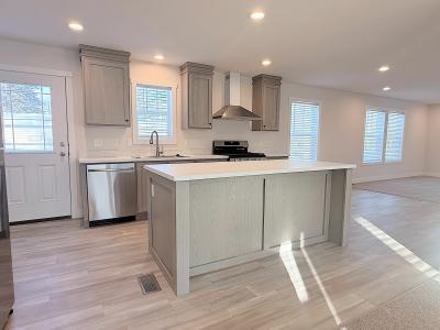 Mobile Home at 17050 Coventry Lane Lot 125 Holly, MI 48442