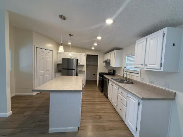 2016 Adventure Homes Mobile Home For Sale