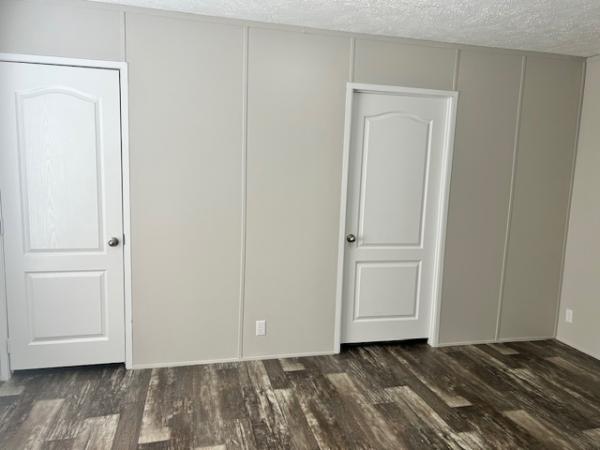 2021 22MHR16562BH21  Home