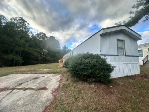 Photo 1 of 2 of home located at 316 Pelican Court Fayetteville, NC 28306