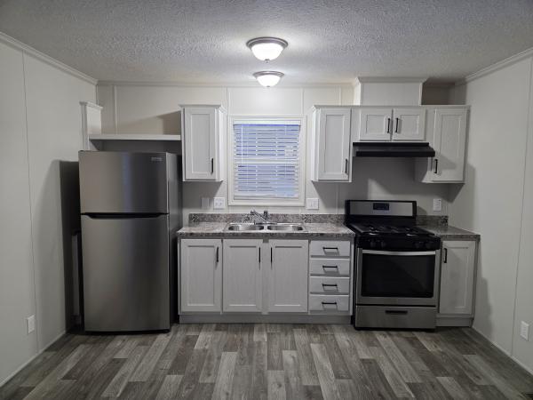 Photo 1 of 2 of home located at 211 Carriage Lane Estate Streator, IL 61364