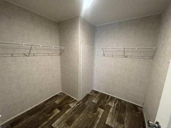 2022 1676210HRN  Home