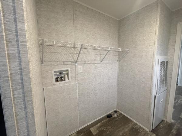 2022 1676210HRN  Home