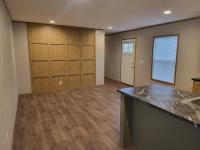 2022 76CEJ16663AH15  Home