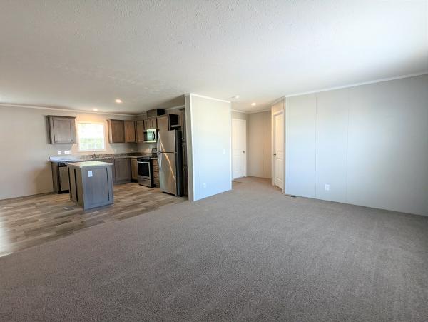 2022 Champion Redman Advantage II  Home