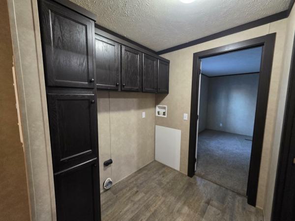 2023 Adventure Mojave  Home