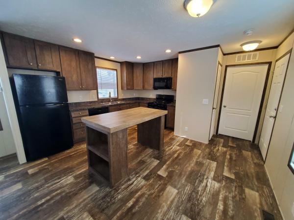 2021 Clayton - Wakarusa Mobile Home For Sale