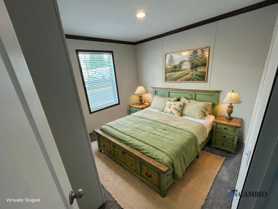 Photo 5 of 19 of home located at 11338 Mill Creek #220 Galesburg, MI 49053