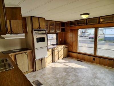 Photo 2 of 5 of home located at 5126 Winnebago Drive Indianapolis, IN 46241