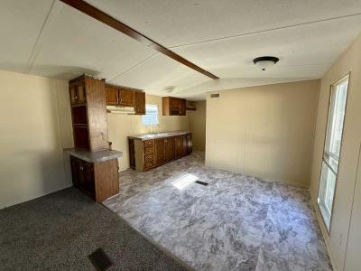 Photo 5 of 6 of home located at 2814 Landola Drive Indianapolis, IN 46241