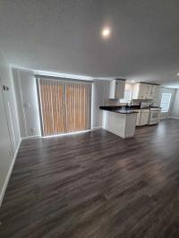 2000 Fleetwood Manufactured Home