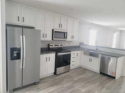 Photo 5 of 21 of home located at 2 Painted Pony O Fallon, MO 63366