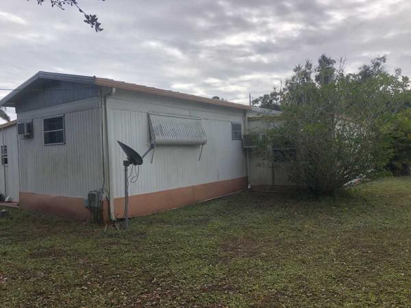 1968 2BR/1BA Mobile Home