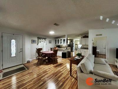 Photo 5 of 54 of home located at 1900 NW 46th Avenue Lot 296 Ocala, FL 34482