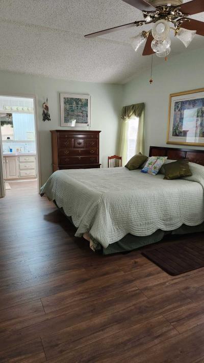 Photo 5 of 8 of home located at 5505 S. Stoneridge Dr. Inverness, FL 34450