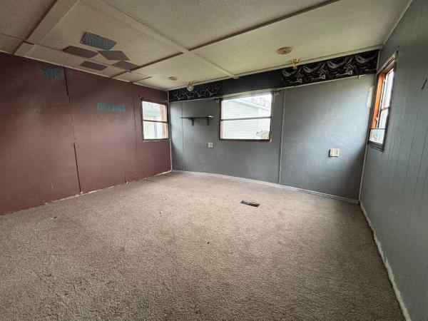 1979 Windsor Manufactured Home