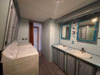 1979 Windsor Manufactured Home