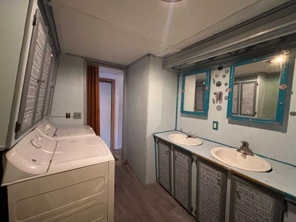 1979 Windsor Manufactured Home