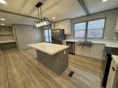 Photo 5 of 14 of home located at 66 Enterprise Drive Fairview, NC 28730