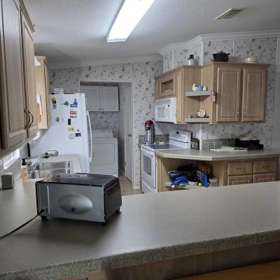 Photo 4 of 8 of home located at 504 Town & Country Blvd Sebring, FL 33870