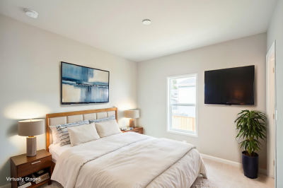 Photo 4 of 22 of home located at 301 E Columbia Dr #35 Newberg, OR 97132