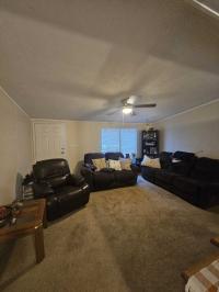 2000 Schult Manufactured Home