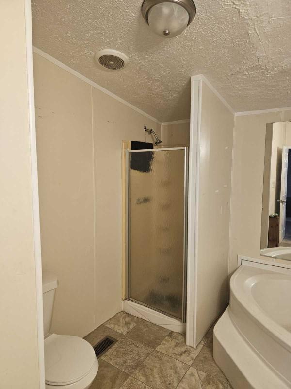 2000 Schult Manufactured Home