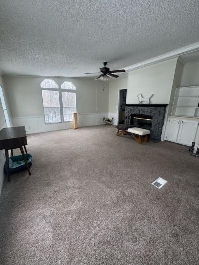 Photo 5 of 15 of home located at 24594 Deer Creek Flat Rock, MI 48134