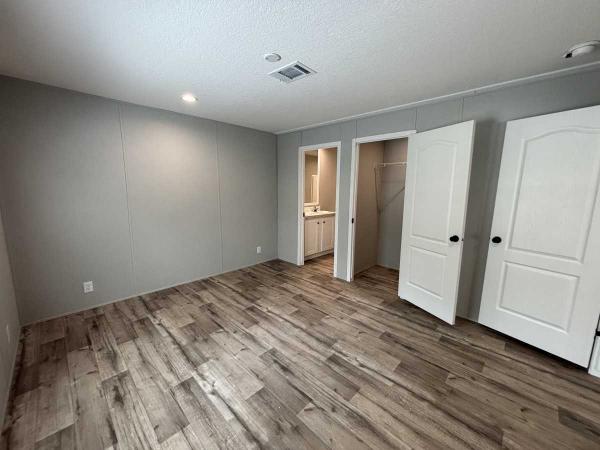 2025 Fleetwood Mobile Home