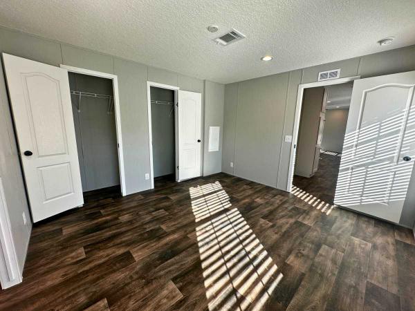 2025 Fleetwood Mobile Home