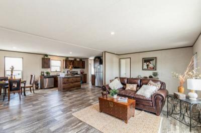 Mobile Home at 2863 Palaqua West Paducah, KY 42086